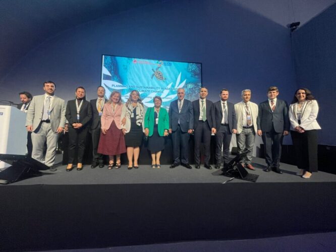 FWVxRMJWYAEWULQ FWVxRMJWYAEWULQ